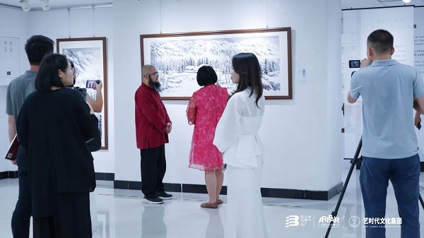 “雪映禅心——吴大恺雪景山水画展”在广州隆重开幕